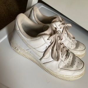 AF1